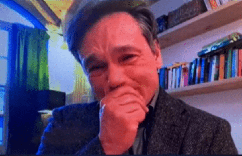 Fabio Caressa ricorda Gianluca Vialli e scoppia a piangere (VIDEO)