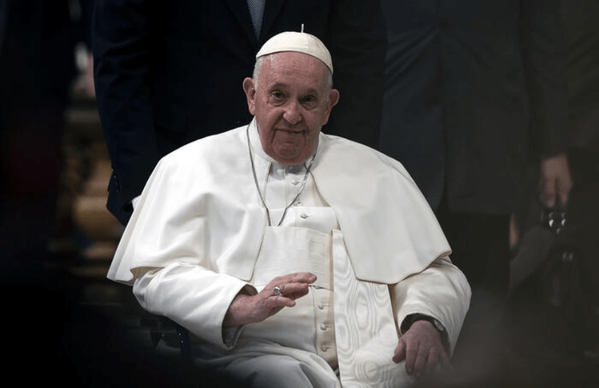 Papa Francesco: “L’omosessualità è soltanto un peccato”