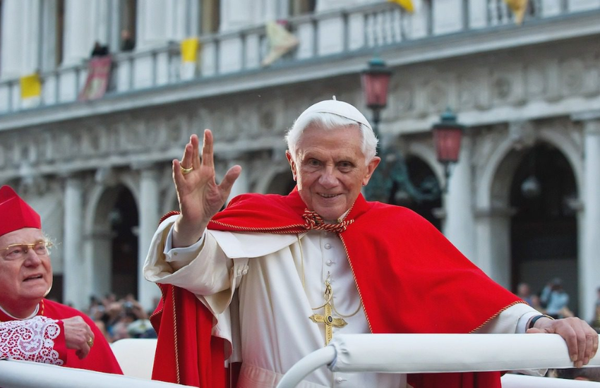 Papa Ratzinger: in una sua lettera la verità sulle dimissioni