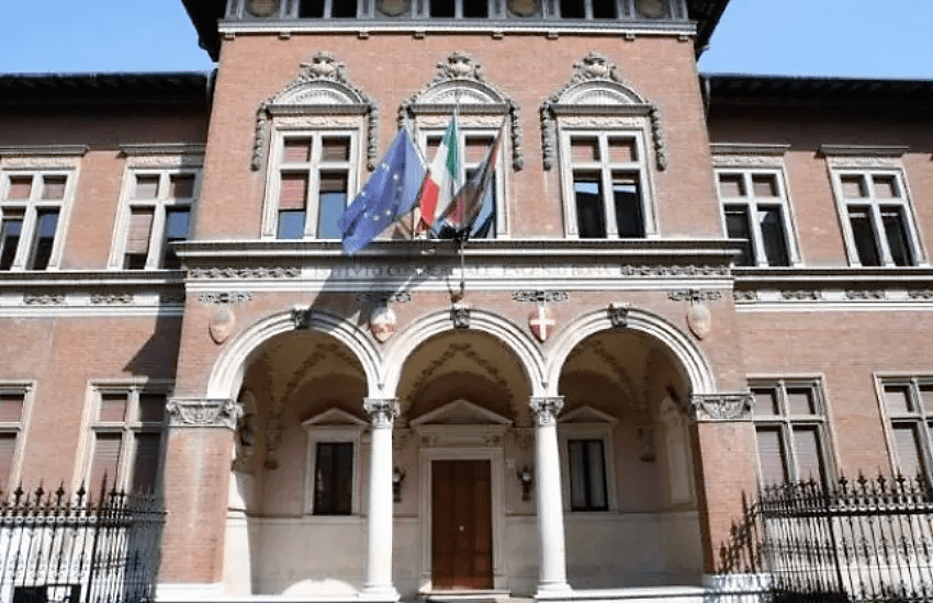 Biella: studentessa ha un malore in classe e muore