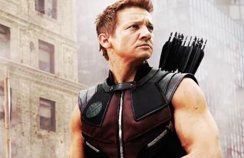 Brutto incidente per Jeremy Renner, l’Occhio di Falco degli Avengers: preoccupano le sue condizioni