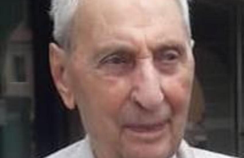 Misterbianco, scomparso a 98 anni Nitto Caruso: fu sindaco per due anni