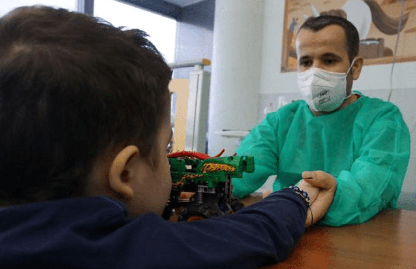 Bergamo: padre dona pezzo di polmone al figlio
