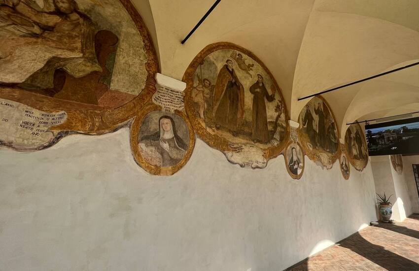 Catania, ultimato restauro degli affreschi del Chiostro di Santa Maria di Gesù – FOTO