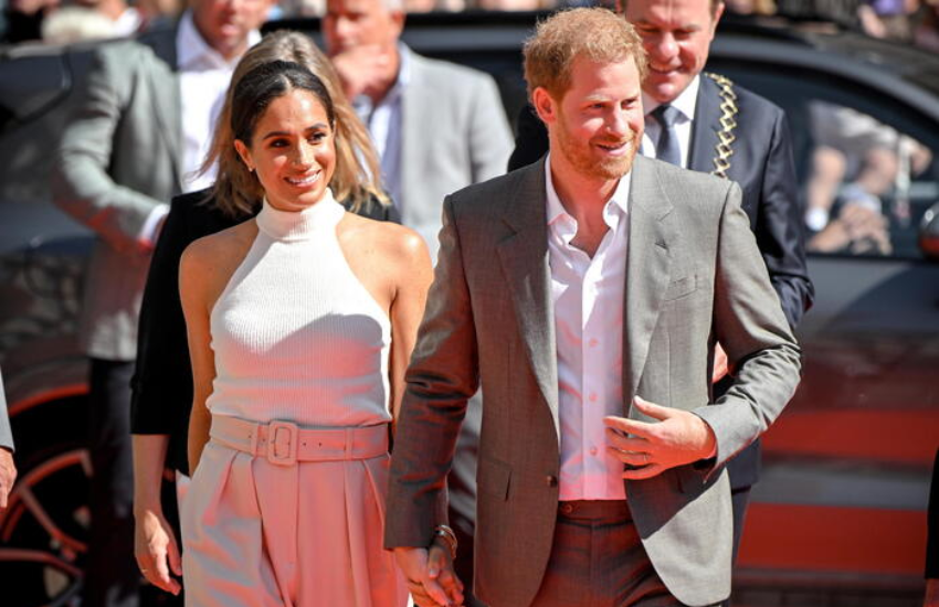 Harry e Meghan, il divorzio “royal” è dietro l’angolo? In Inghilterra non hanno dubbi: “Lei lo ha sposato solo per un motivo…”