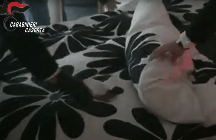 Napoli: il b&b del sesso frequentato dal prete accusato di pedofilia (VIDEO)