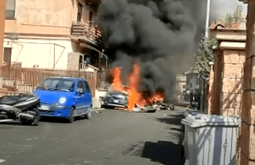 Guidonia, scontro fra velivoli dell’Aeronautica militare: morti i due piloti (VIDEO)
