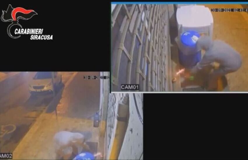 Siracusa, bombe ai negozi che ‘disturbavano’ piazza di spaccio: arrestati