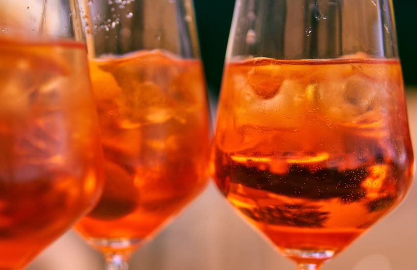 Padova: “Vogliamo l’emoticon dello spritz”, e lanciano la petizione a Zuckerberg