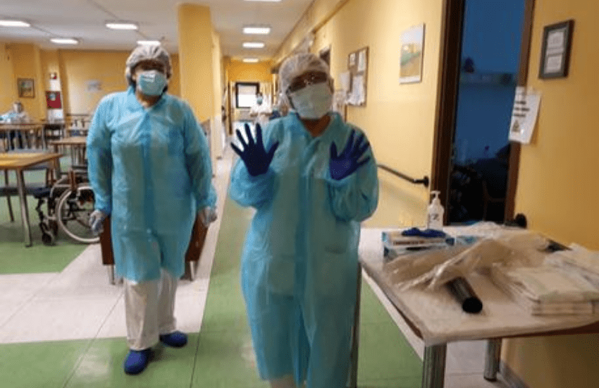 “Le mascherine saranno ancora obbligatorie”