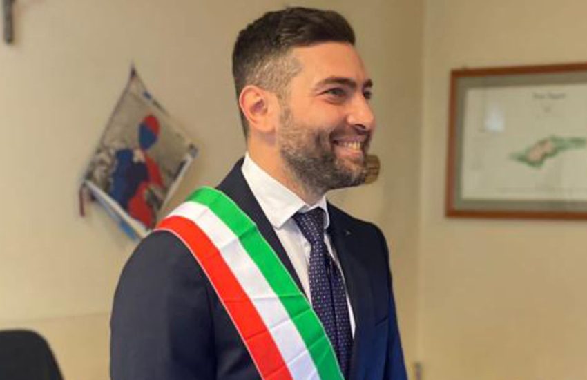 Melito di Napoli, arrestati sindaco e presidente Consiglio comunale