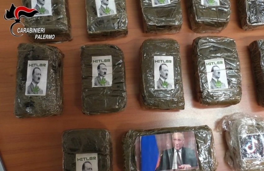 Palermo, panetti di hashish ‘brandizzati’ con le foto di Hitler e Putin