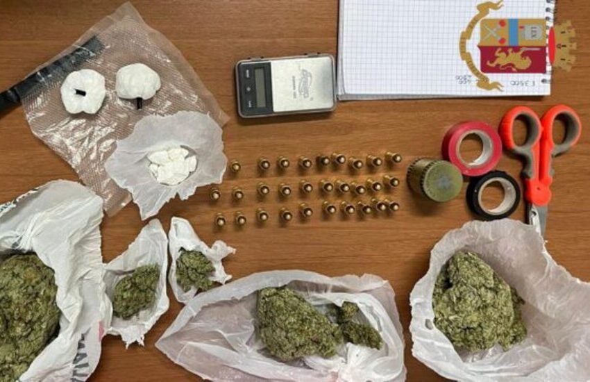 Appartamento trasformato in laboratorio per la droga, arrestato per spaccio 25enne salentino