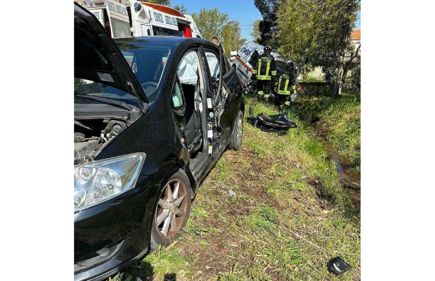 Violento scontro a Latina: donna ricoverata in codice rosso