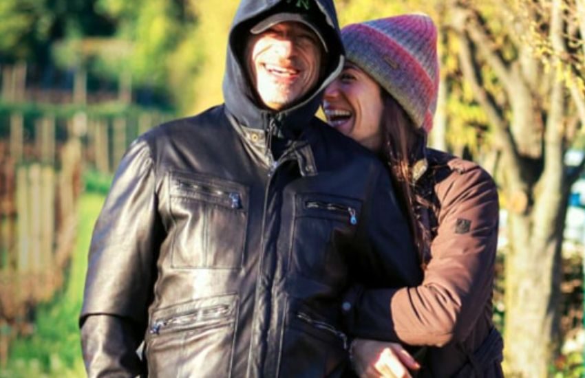 Baci, coccole e tenerezze: Eros Ramazzotti fa sul serio con Dalila Gelsomino!