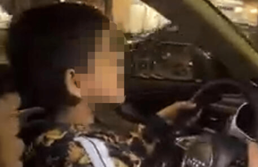 Bambino alla guida di un’auto di grossa cilindrata: indagini su video che lo ritrae