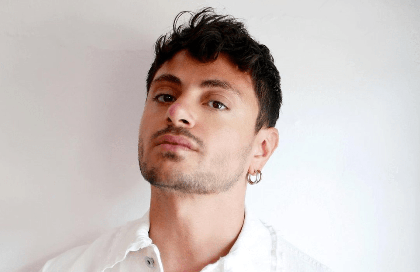 Virginio, nel nuovo singolo si mette a nudo: “Sono gay”