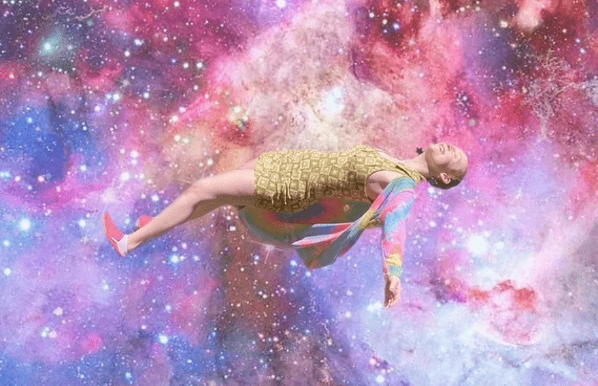 Samantha Weinstein, addio all’attrice e rocker: “Ciao dall’altra parte” (VIDEO)