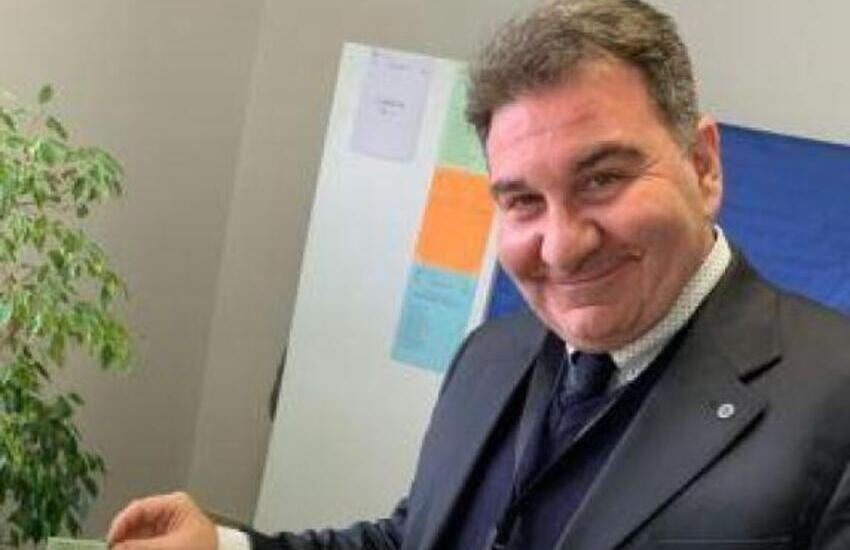 E’ Mirko Campoli il prof arrestato: ex dirigente di Azione Cattolica, avrebbe violentato 4 minori