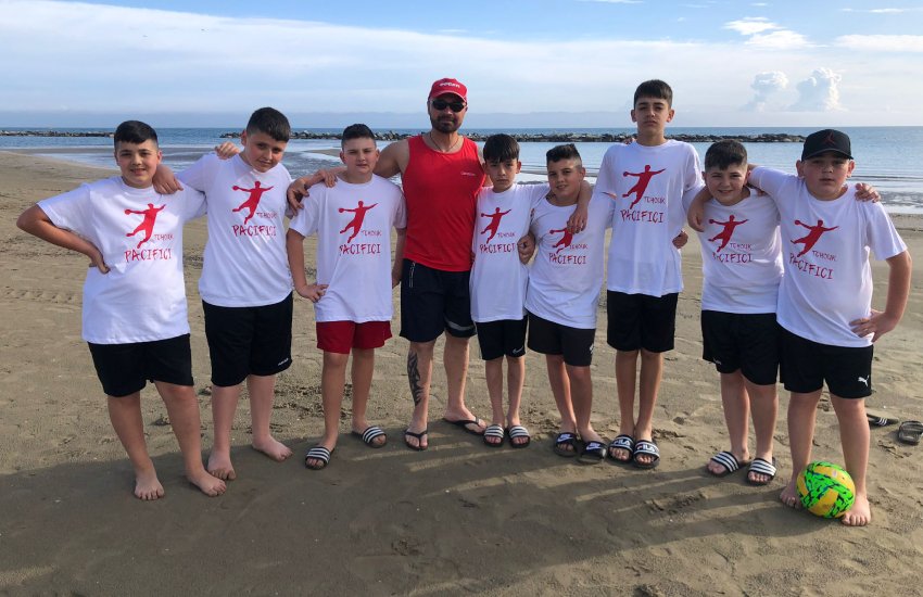 I ragazzi delle medie di Sezze a Rimini per giocare a Tchoukball