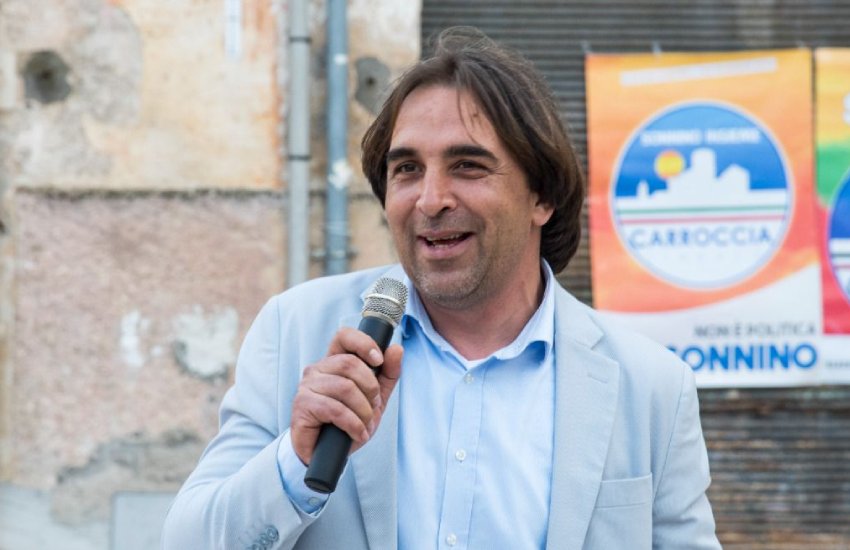 “Sonninesi cavernicoli”, la dura replica a Vittorio Sgarbi del neo sindaco Carroccia