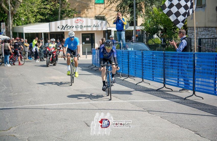 FOTO – Grande spettacolo a Sezze per il Memorial Gianfranco e Angelo Luccone di ciclismo