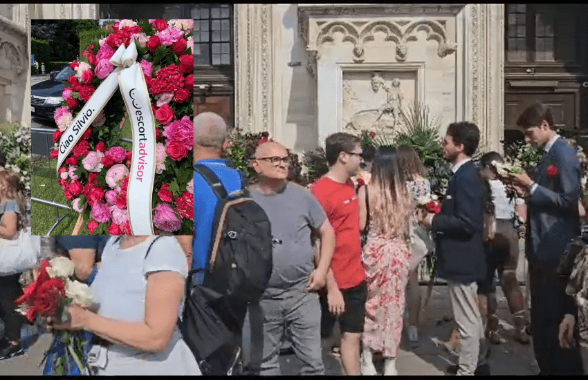 Funerali Berlusconi, le corone di fiori diventano un caso: assalto per accaparrarsi un souvenir e quella rimossa di Escort Advisor (VIDEO)