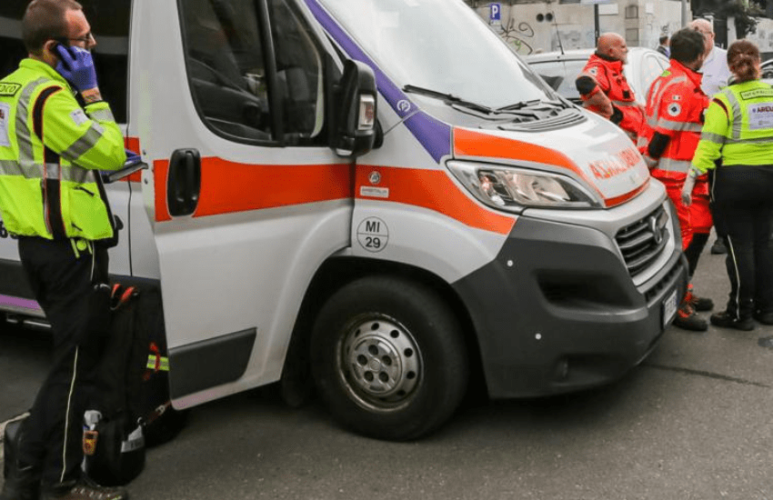 Incidente sulla statale. Scontro tra ambulanza e suv, feriti i conducenti