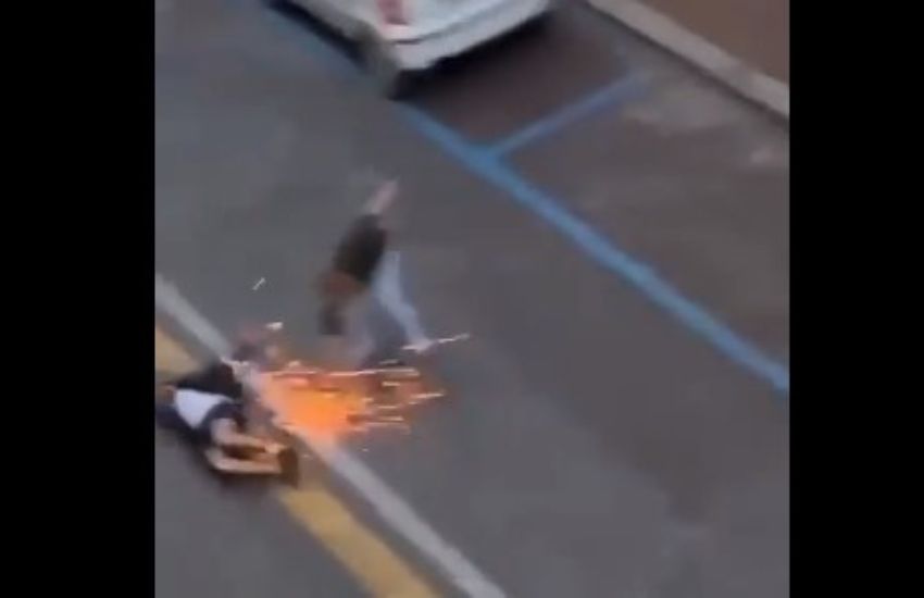 Sconvolgente rissa nel cuore di Forlì a colpi di machete: le immagini choc fanno il giro del web [VIDEO]