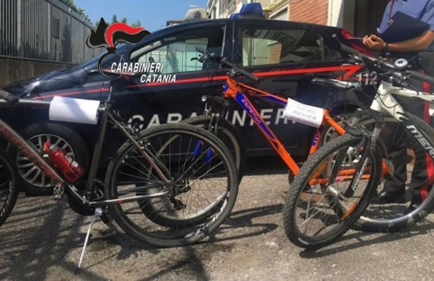 Scordia, ladri di biciclette fregati con i “social”: due giovani denunciati, uno è minorenne