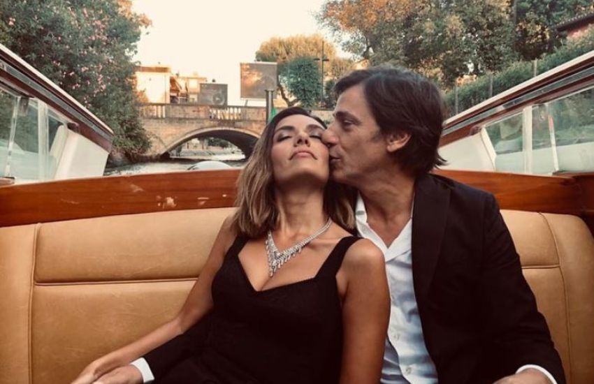 Serena Rossi e il matrimonio in grande segreto con Davide Devenuto: quell’amore nato sul set di “Un posto al sole”