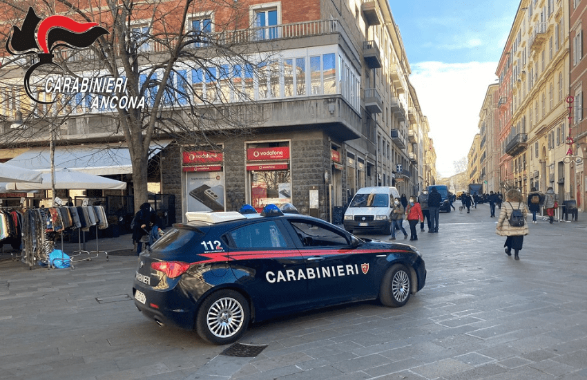 Ancona: il marito gira talmente tanto per parcheggiare che la moglie ne denuncia la scomparsa