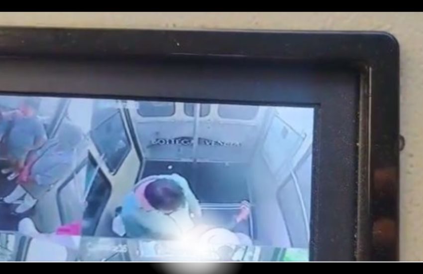 Sesso orale sulla funicolare di Capri: il video choc delle telecamere di sorveglianza