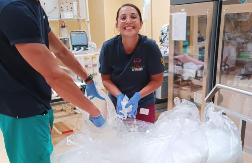 Caldo infernale, l’ospedale chiede il ghiaccio alla pescheria per curare i pazienti con febbre alta