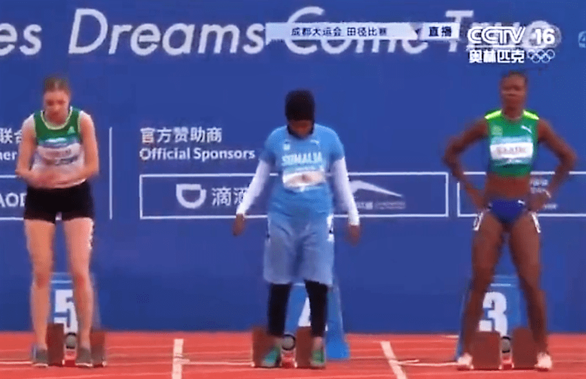 La velocista più lenta della storia delle gare internazionali era in pista perché raccomandata (VIDEO)