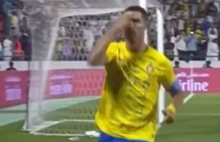 “Follia” di Cristiano Ronaldo dopo un goal: il suo gesto è vietato in Arabia Saudita, rischia il carcere