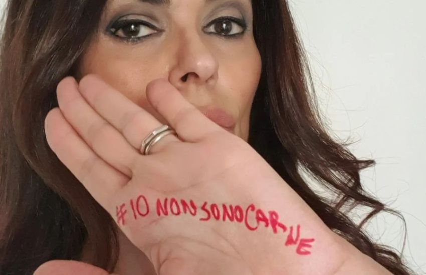 Maria Grazia Cucinotta: “Nessuna pietà per gli stupratori. A 20 anni fui…”