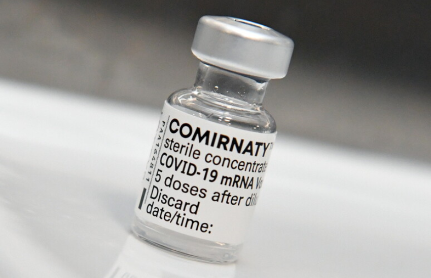 Covid: autorizzato vaccino per le nuove varianti