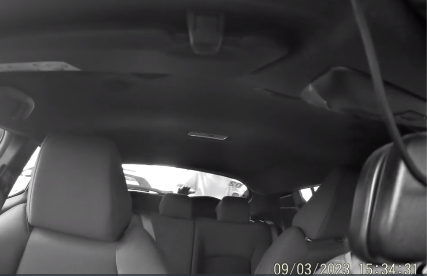 Tassista aggredita a Roma: il video che documenta la violenza dei “Soliti noti che terrorizzano la zona”