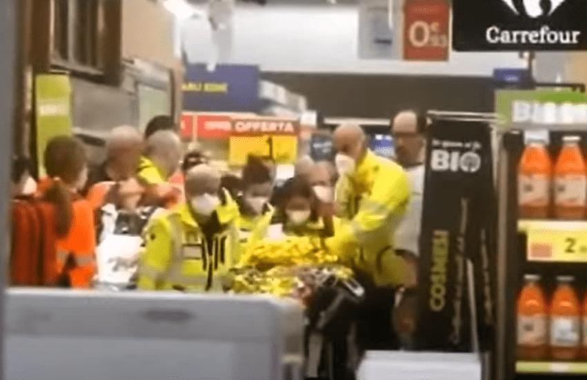 Assago, uccise un dipendente e accotellò cinque persone nel centro commerciale: la sentenza (VIDEO)