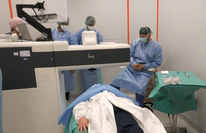 A Bari eseguito il primo intervento al mondo agli occhi da remoto in connessione 5G