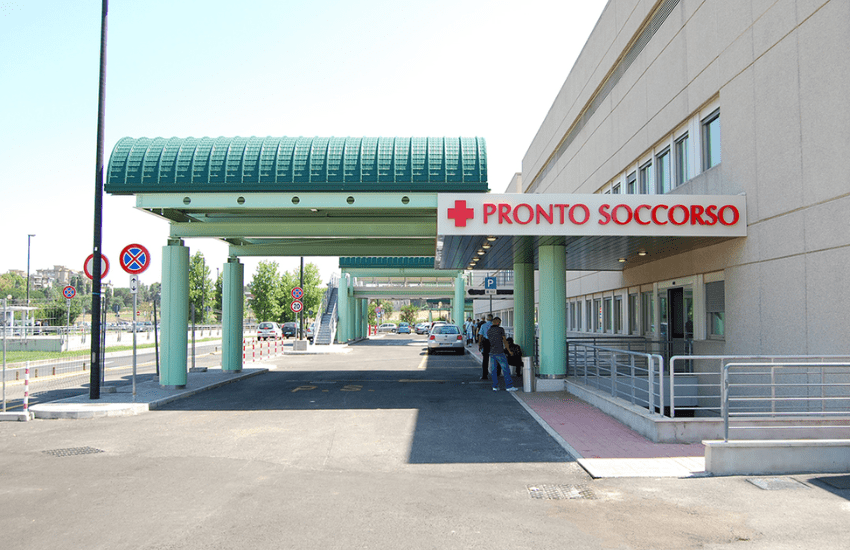 Roma: picchia selvaggiamente l’anziano padre invalido e gli provoca gravi lesioni