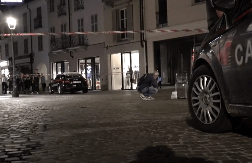 Asti, donna gambizzata in pieno centro per difendere la figlia: fermato un ex necroforo pregiudicato (VIDEO)
