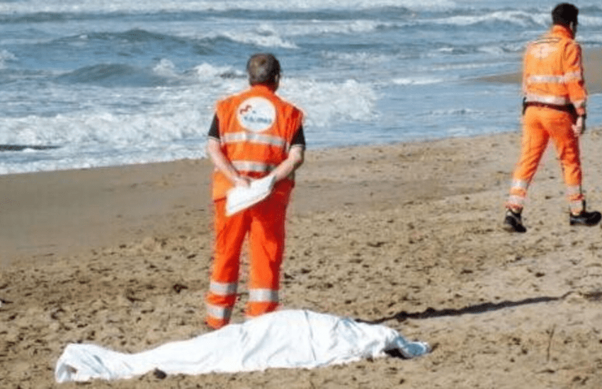 Oristano, cadavere di una donna sulla spiaggia di Is Arenas