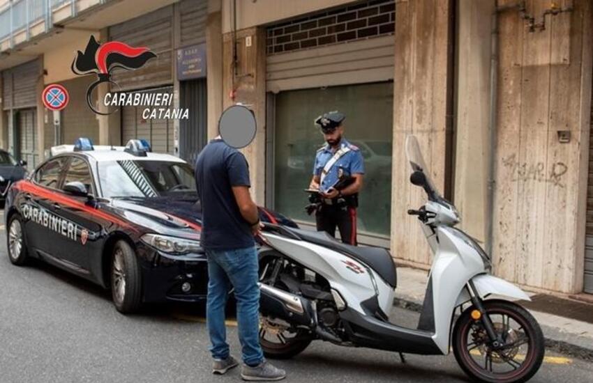 Catania, lotta alla guida senza casco: oltre 70 i centauri sanzionati