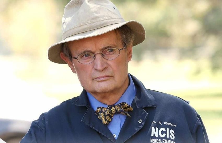 Addio a David McCallum, il famoso dottor Donald Mallard in NCIS Unità anticrimine