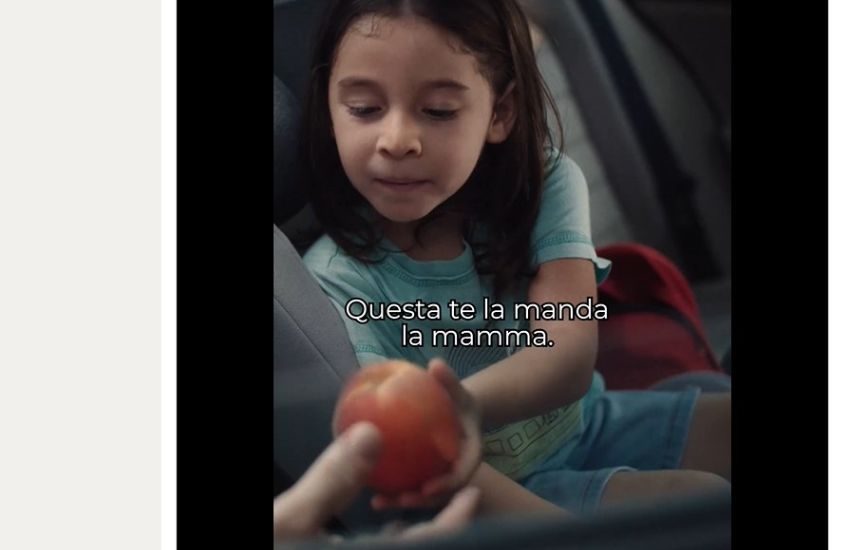 Scoppia la bufera sul nuovo spot di Esselunga: “Non si specula sul dolore dei figli di genitori separati”