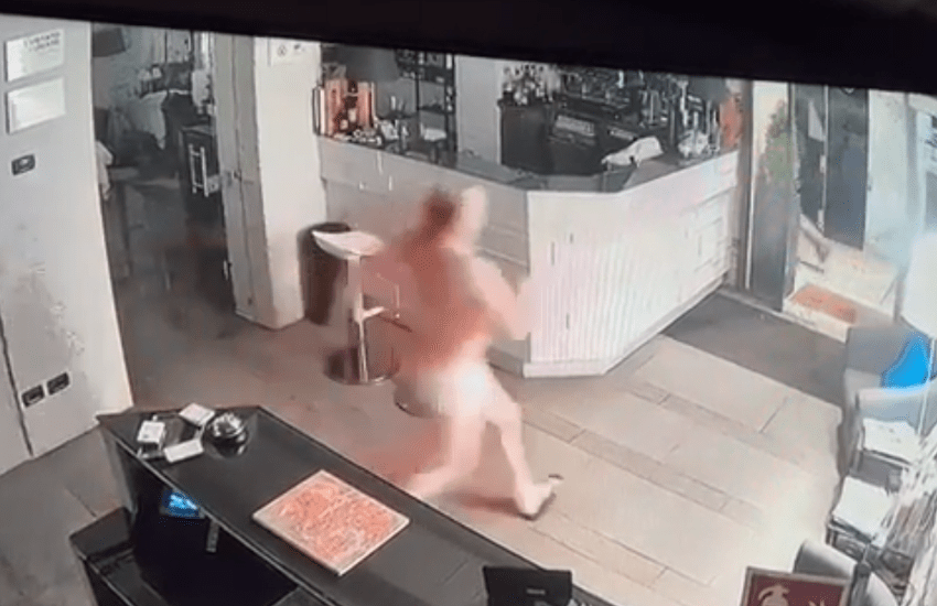 Verona, ristoratore dorme nel locale per i furti e rincorre il ladro in mutande (VIDEO)
