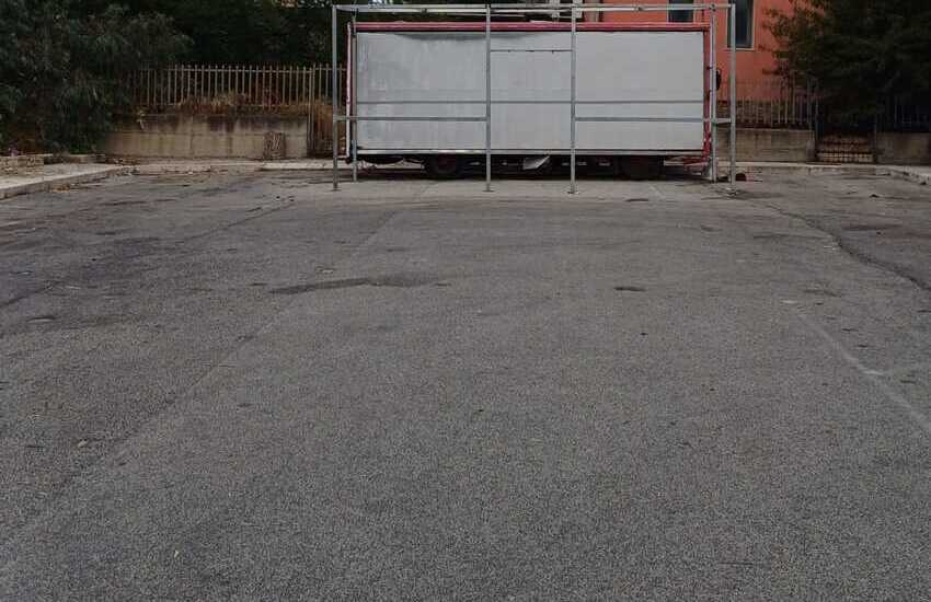 Caltagirone, tolleranza zero contro chi sporca la città: altre telecamere e sanzioni