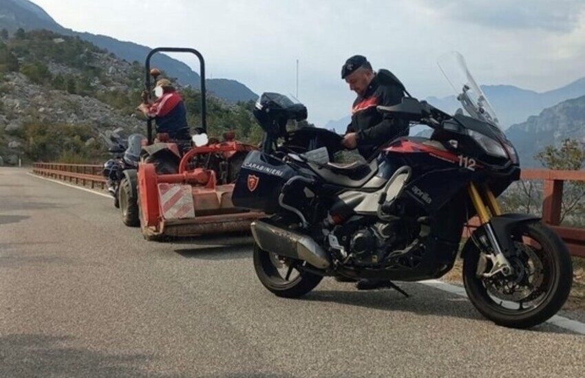 Pisa, 16enne muore sotto il trattore vicino casa: la tragedia scoperta dal padre